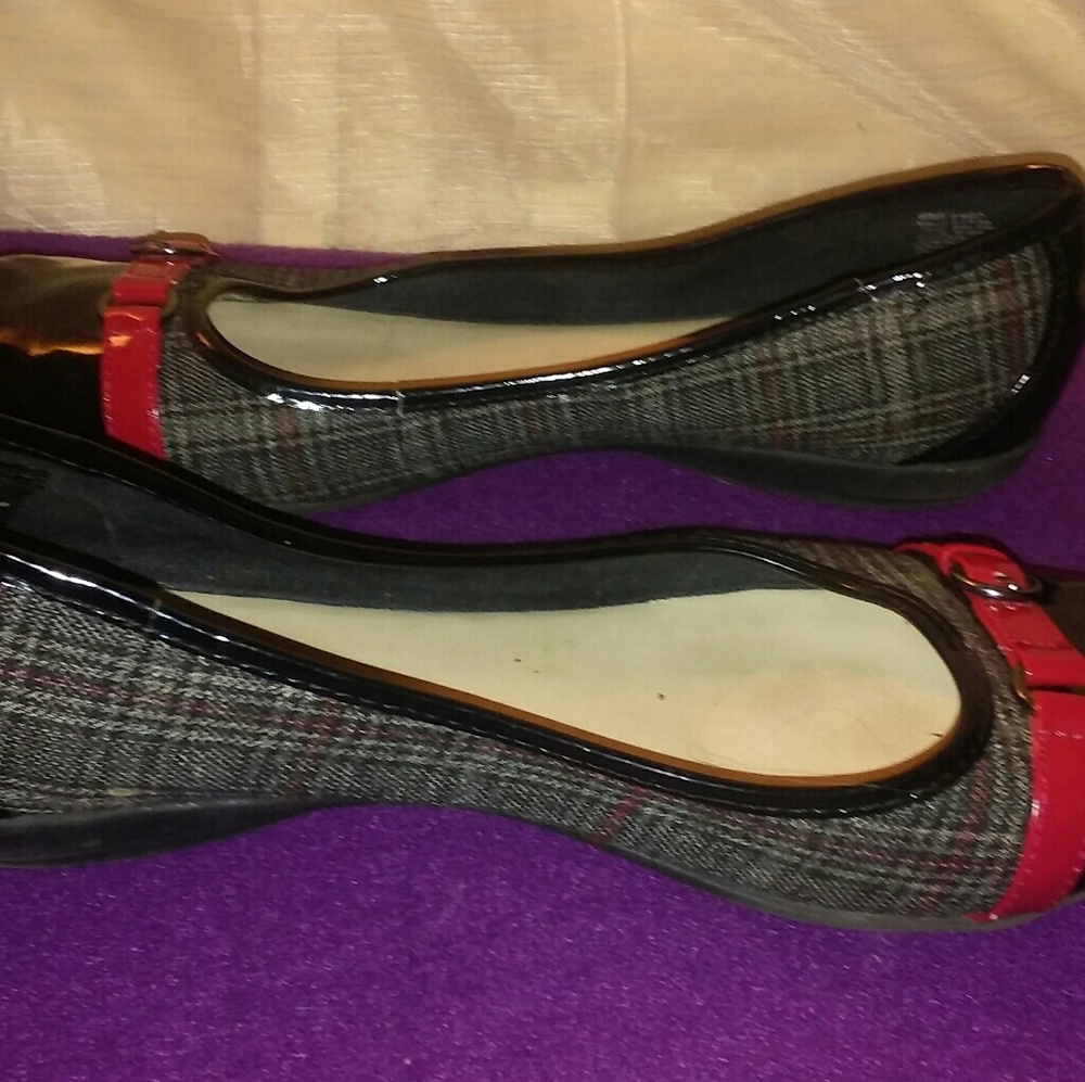 Size 9 sole sense ability flats